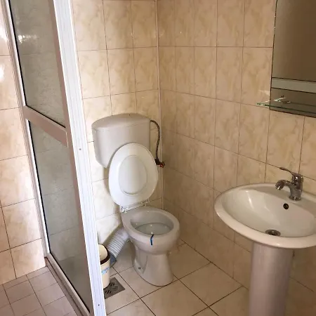 Guest house Cristina 2 *